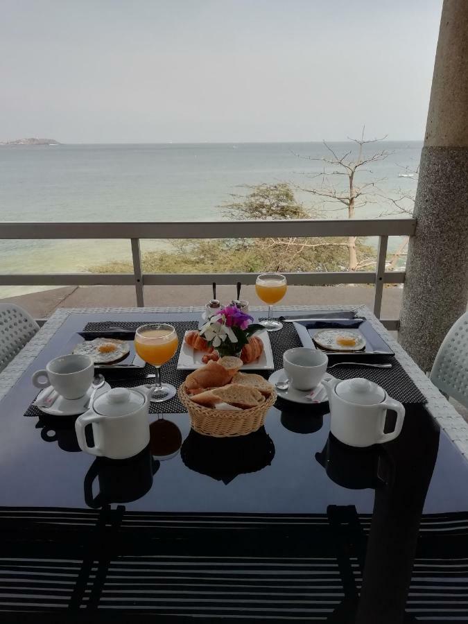 Hotel Union Amicale Corse Dakar Esterno foto